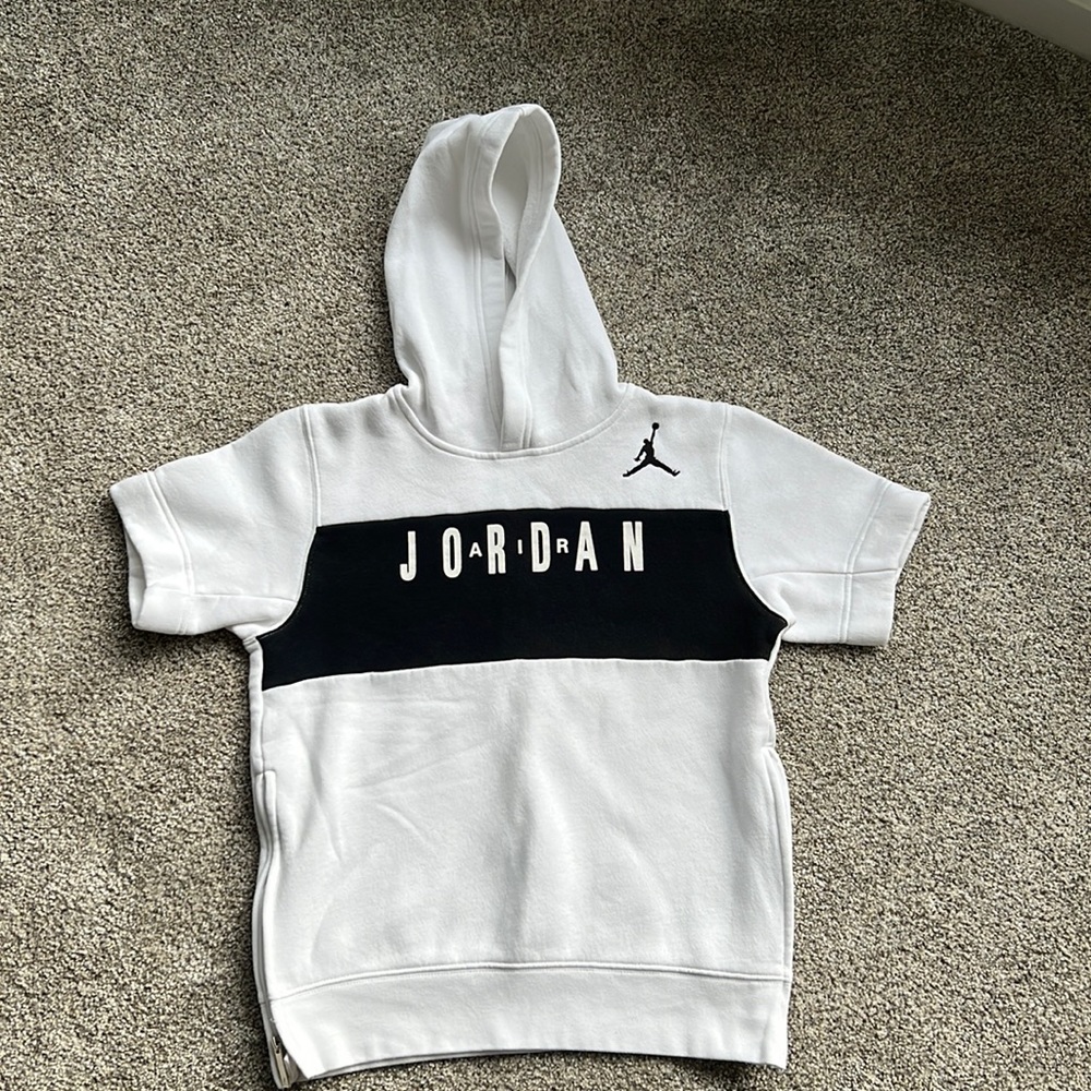 Boys short sleeve hoodie. Great used condition. Smoke free pet free home.